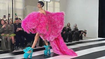 Nina Ricci Fall/Winter 2023/24 Paris
