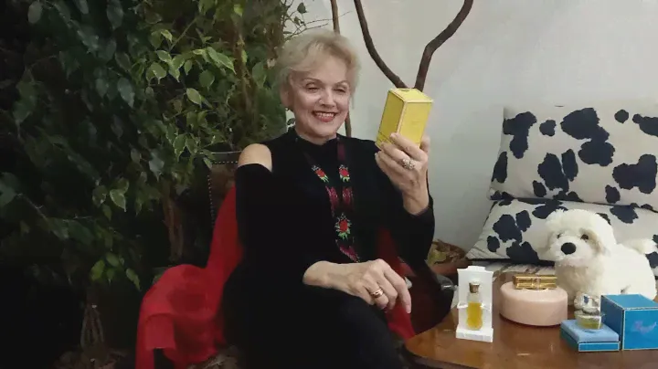 VID033 Victoria Novikova Parfume Collection - Rares: Nina Ricci - L'Air du Temps & Lancome - Climat
