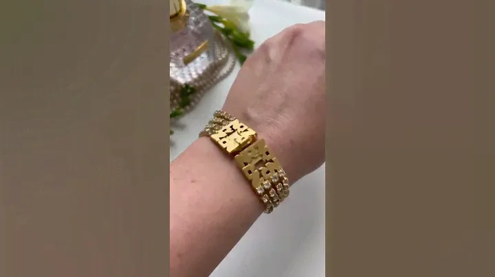 Браслет с эмблемой Nina Ricci