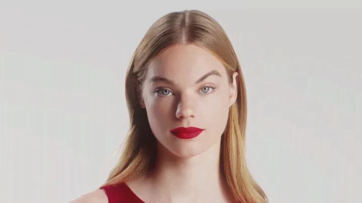 Nina Rouge de Nina Ricci publicité