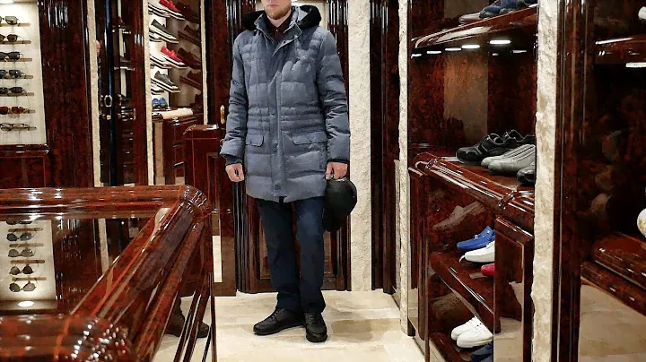 Фирменный total-look из каталога Stefano Ricci: куртка, джинсы, поло, сникеры, кепка, review