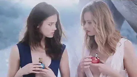 Nina Ricci Luna